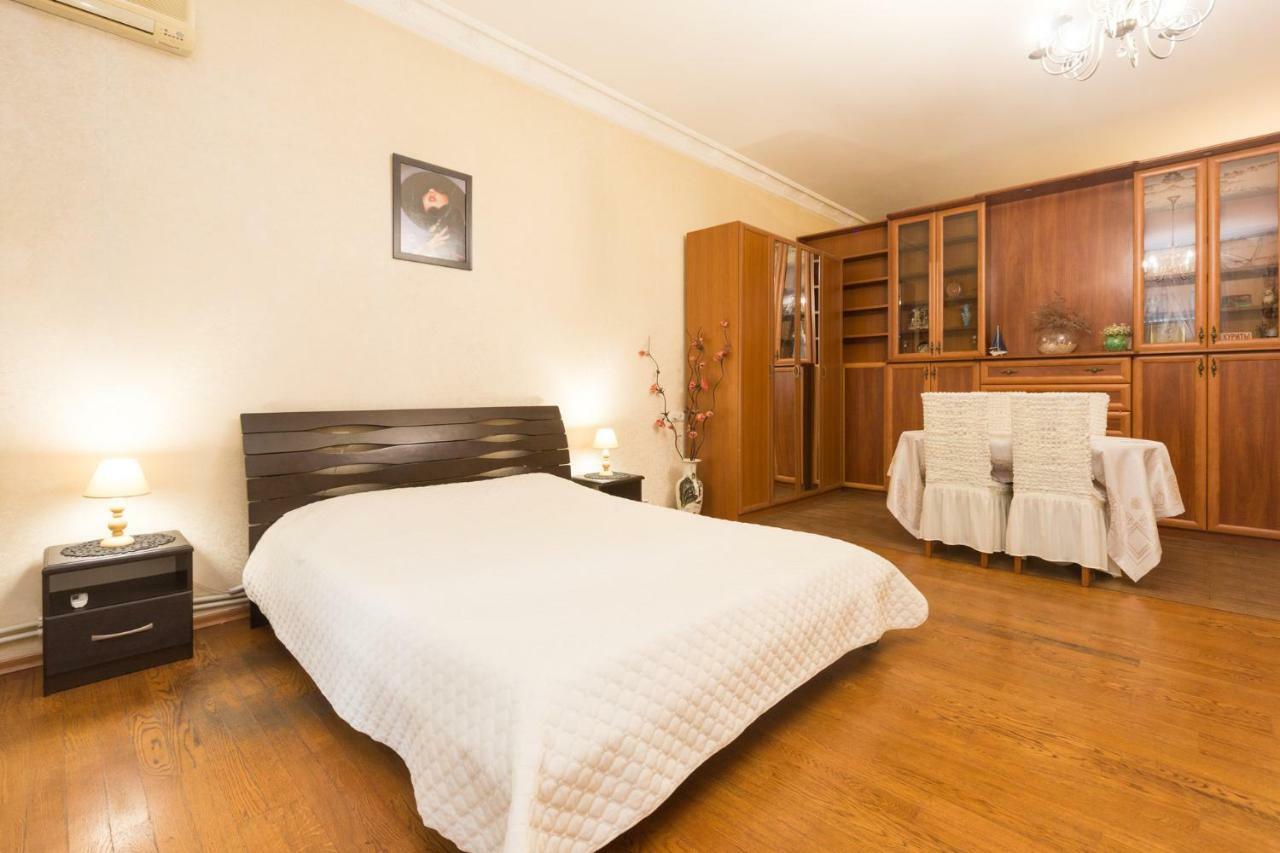 Goodrest On Ekaterininskaya Apartment Odesa Exterior photo